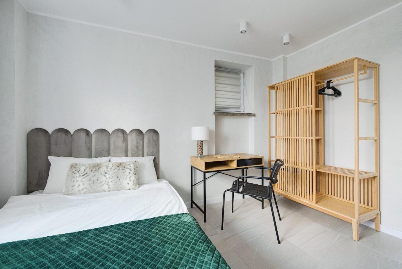 Plater Residence Apartments Варшава Экстерьер фото