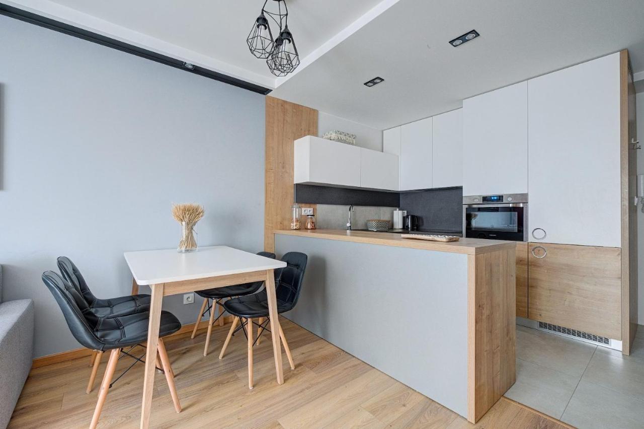 Plater Residence Apartments Варшава Экстерьер фото